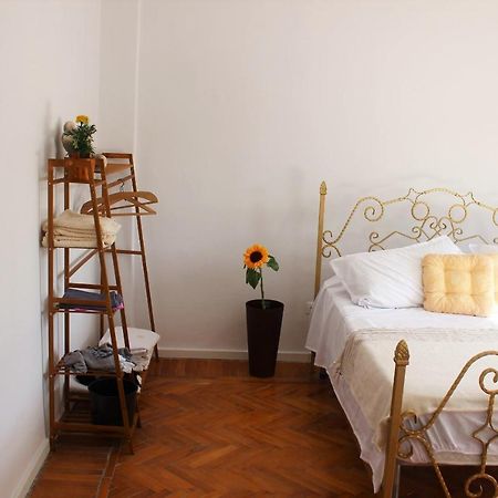 Entire Serviced Apartment With A Beautiful View 티라나 외부 사진